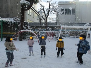 雪遊び (3)